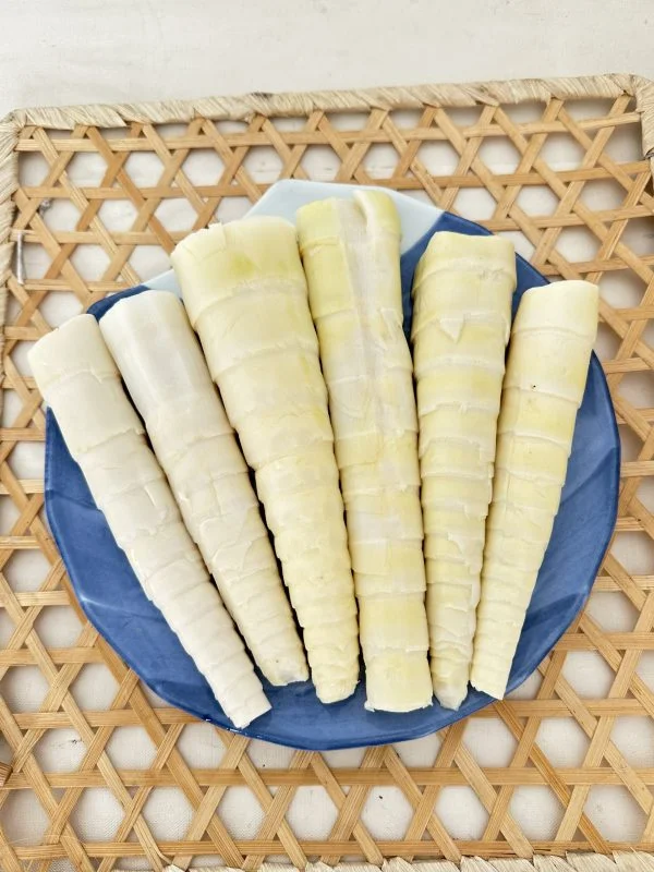 Vào bếp cùng Kim Bôi Foods làm ngay món “Canh măng chua cua đồng”